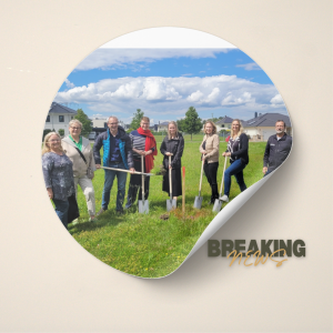 Erster Spatenstich: Dr. Ursula Schuster, Kirsten Geppert, Jens Schwarzer, Ute Thijsse-Noth (Planungsbüro Kummer & Noth GmbH), Bürgermeisterin Nadine Stitterich, Claudia Penseler und Melanie Henschel (Frühe Hilfe Leipzig e.V.) sowie Matthias Prautzsch (v.l.)
